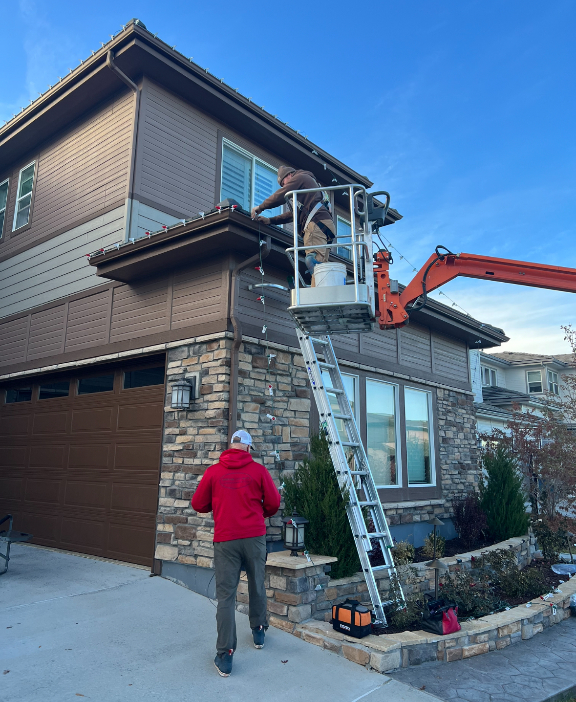 christmas light installation, denver christmas light pros, denver christmas lights, christmas light hanging